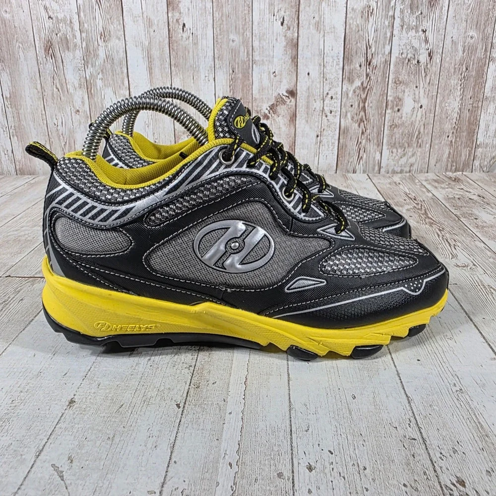 Heelys Roller Shoes Kids Youth Size 6 Black Yellow Silver Skate Sneakers 7973